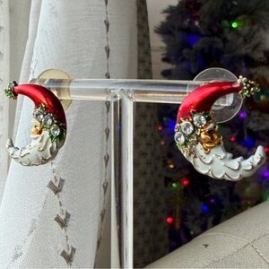 Vintage | 2004FL Santa Clause Crescent Moon Gold Tone Post Earrings